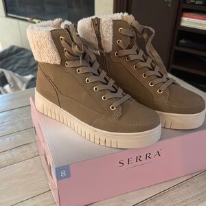 Serra Women's Tan High-Top Sneakers